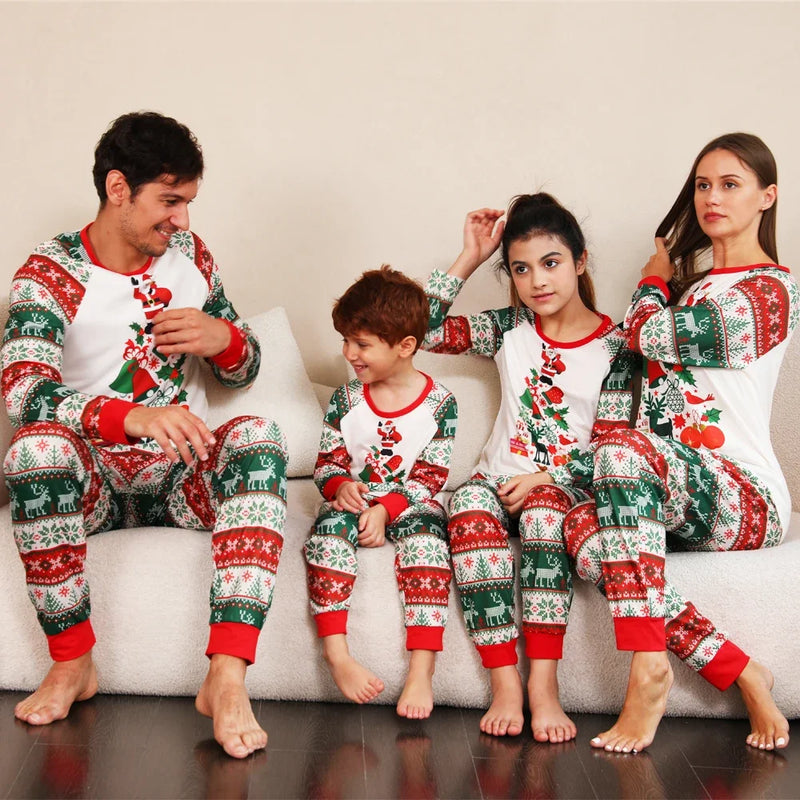 Christmas Pajamas Family Set 2023 Fashion Gift Deer Print Top+Pant Suit Family Look Mom Dad Children Matching Outfits Clothing