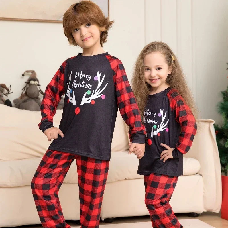 Family Matching Outfits Christmas Home Wear Cartoon Deer Printed Plaid Parent-child Two-piece Family of Five Pajamas Sets H076