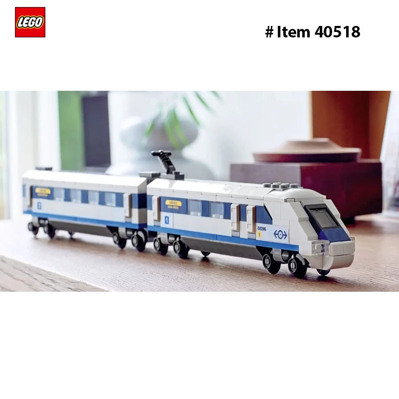 Lego-40518 Creator High-Speed Train 2, connected carriage, which is a driver's compartment and has a sloping front